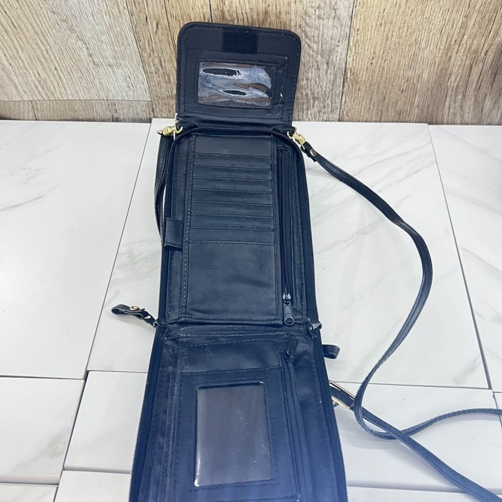 Crossbody Phone Wallet with Card Slots in Black 7.5x4.5" Travel Bag - Picture 4 of 7